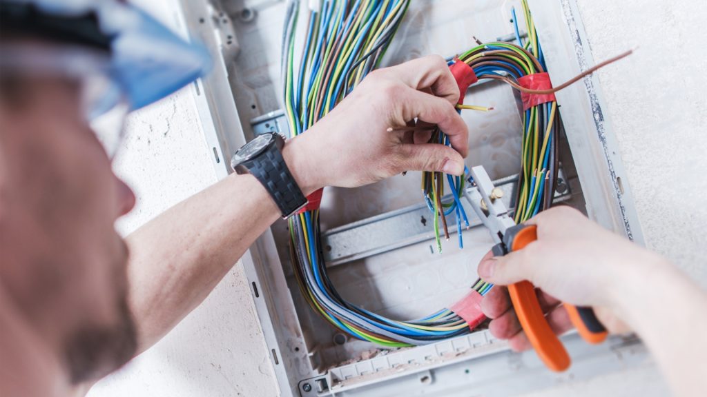 Level 2 Electrician in Castle Hill, Trusted Local Electrician Near You