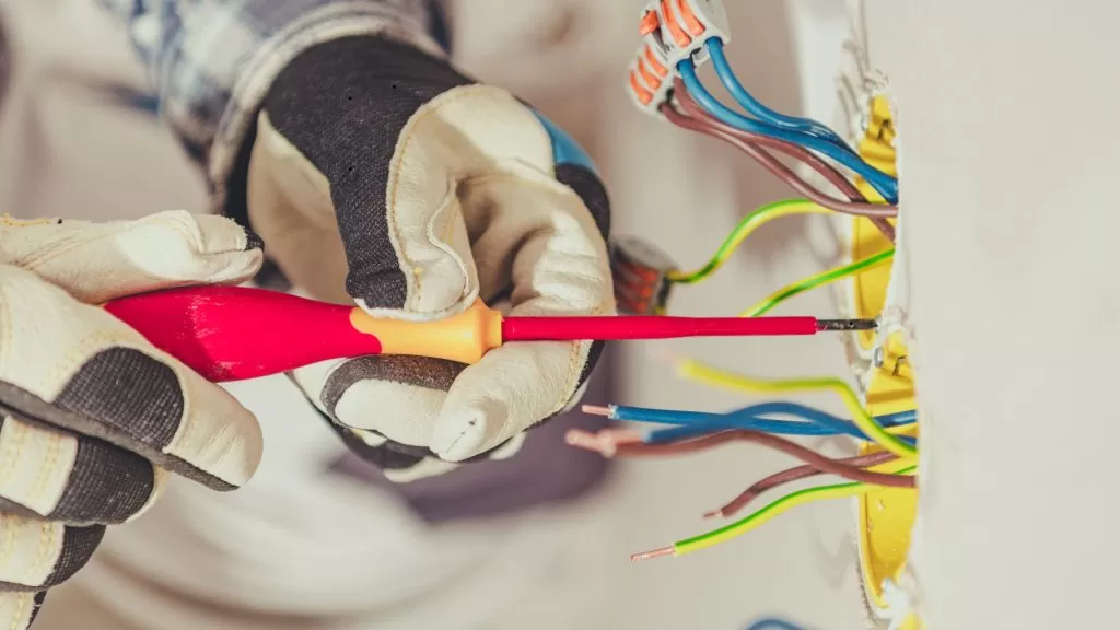 Step-by-Step Guide to Electrical Installation for New Construction Projects